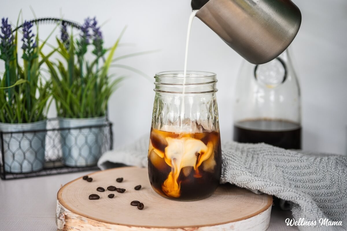 Cold Brew Coffee Recipe (Easy and Delicious)